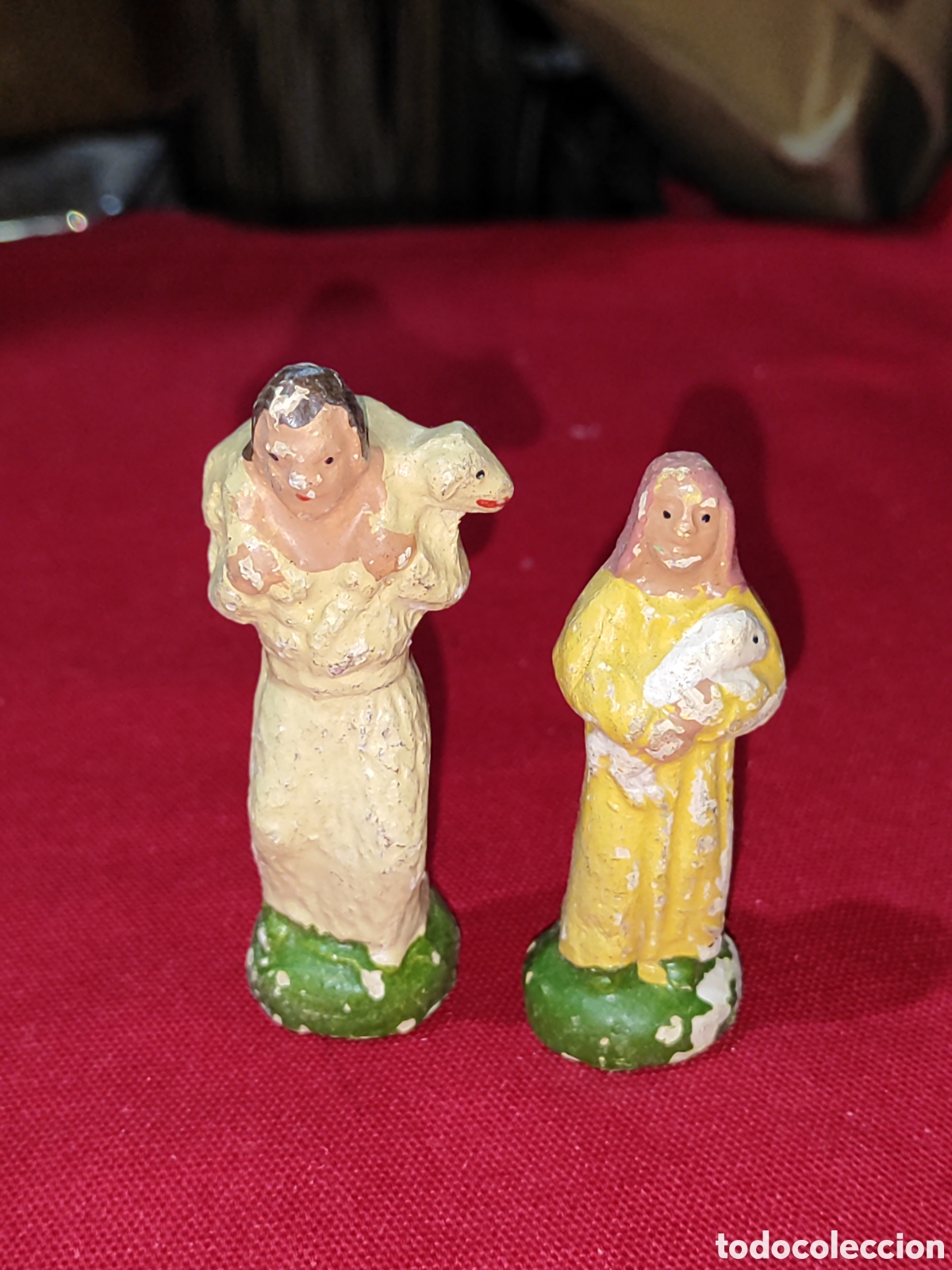 Figuras de Bel&eacute;n: Pareja de pastores de terracota o barro bel&eacute;n murciano