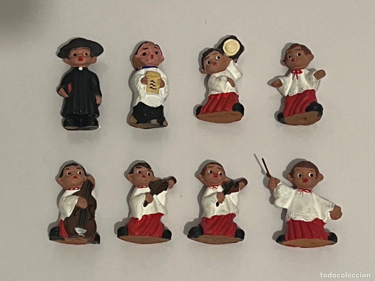 Figuras de Bel&eacute;n: 8 figuras barro pintado a mano infanticos monaguillos del Pilar