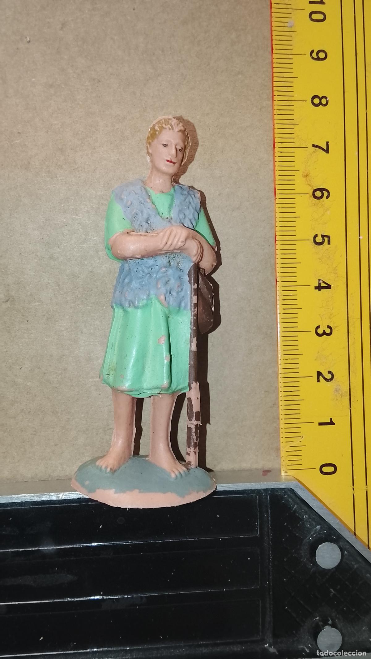 Figuras de Bel&eacute;n: antigua figura de portal de belen o nacimiento plastico duro pech oliver o similar marca