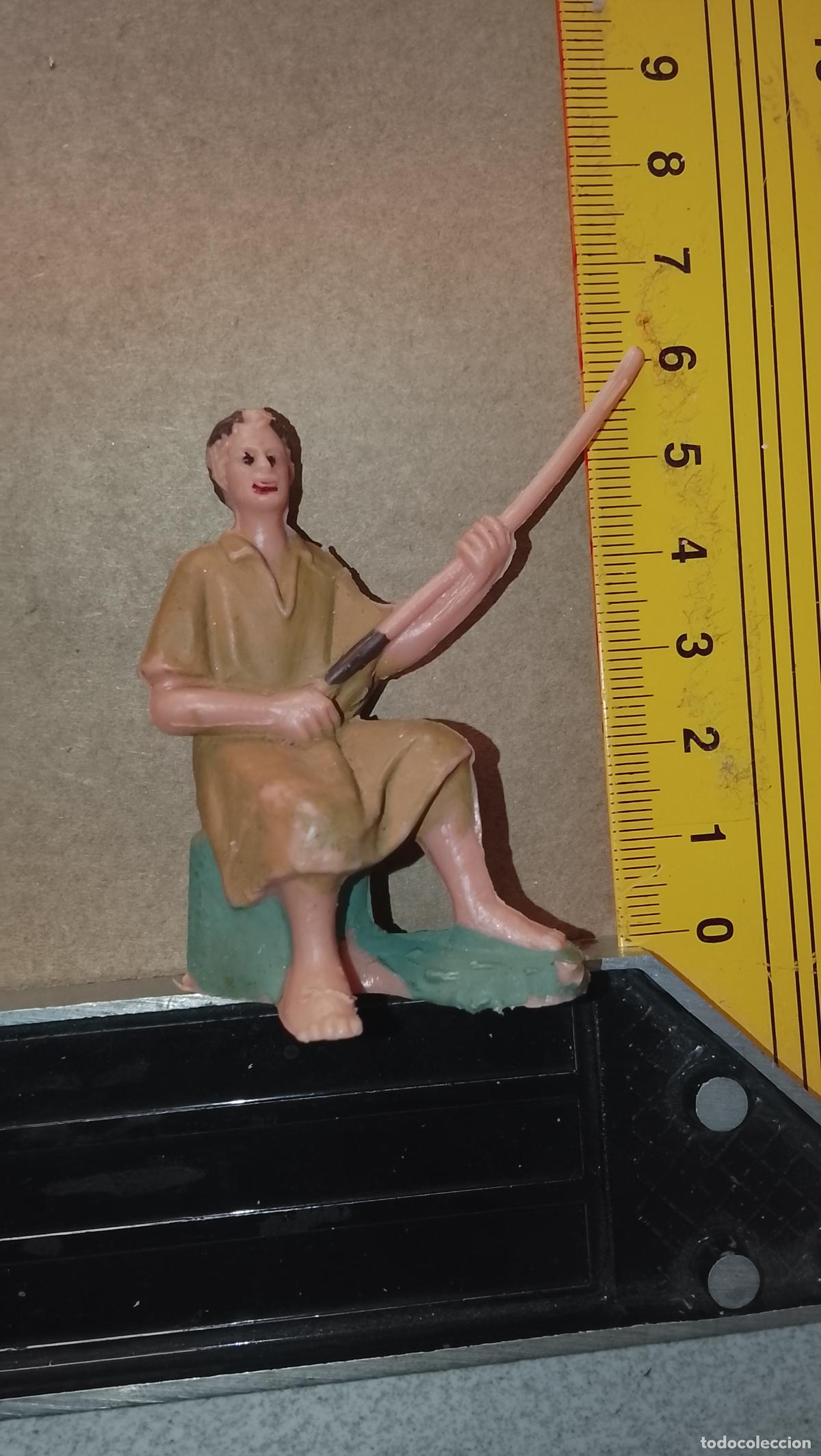 Figuras de Bel&eacute;n: antigua figura de portal de belen o nacimiento plastico duro pech oliver o similar marca