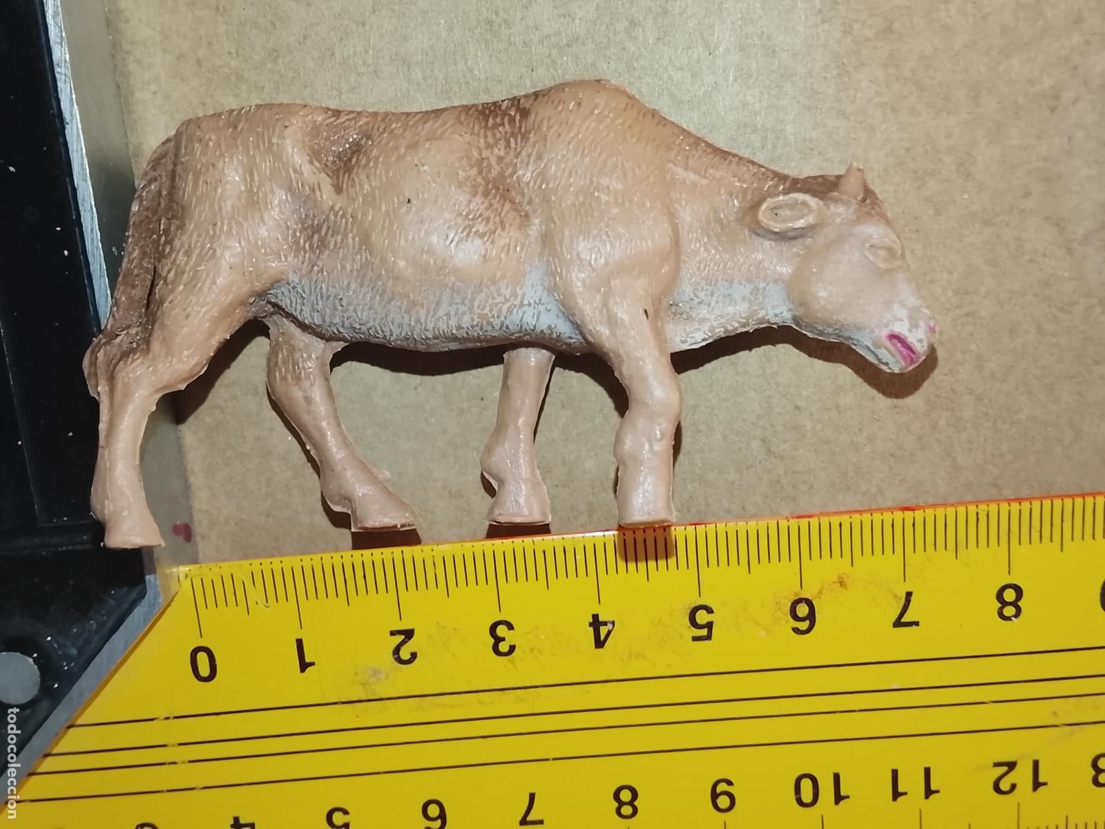 Figuras de Bel&eacute;n: antigua figura de portal de belen o nacimiento plastico duro pech oliver o similar marca