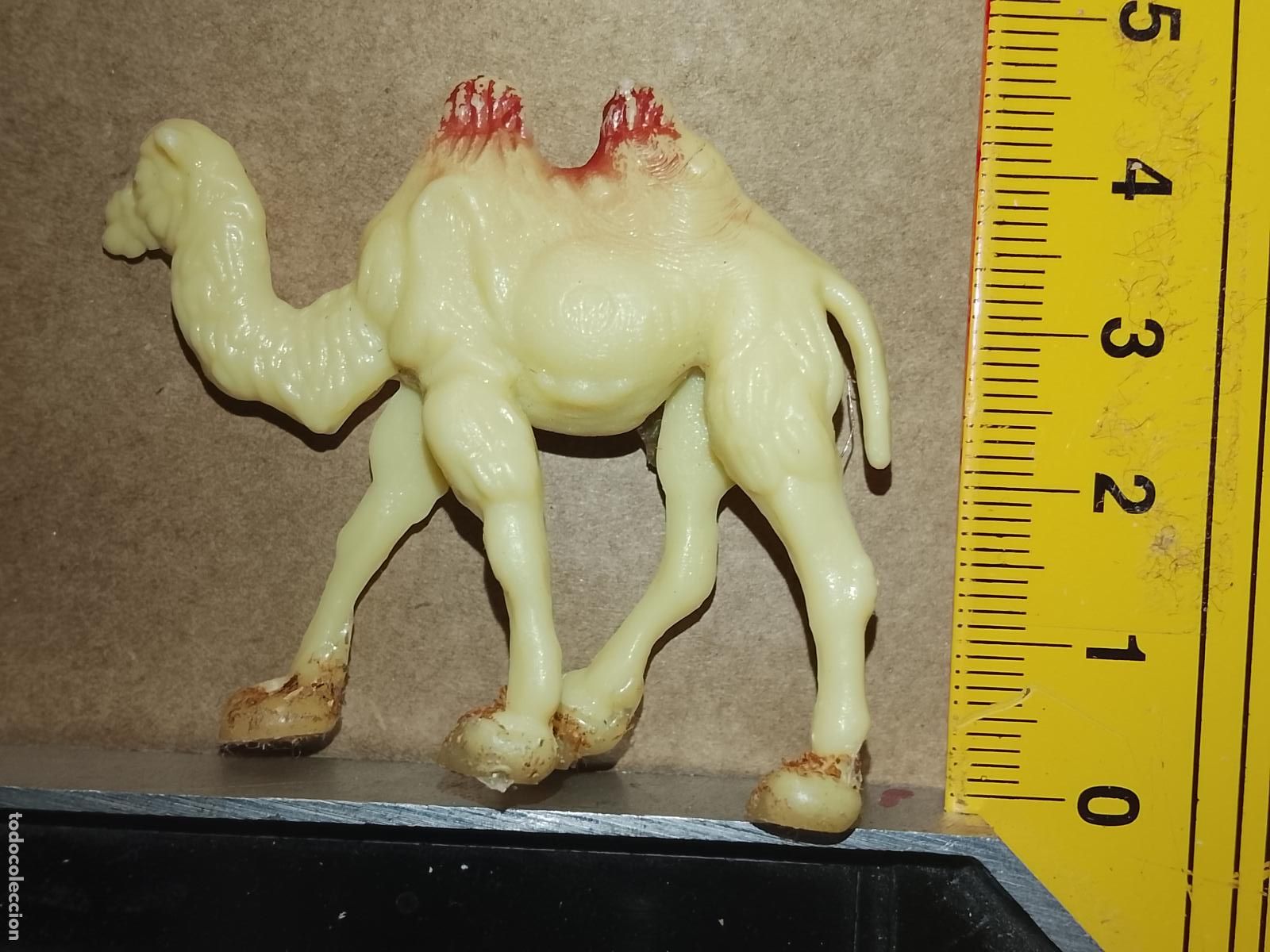 Figuras de Bel&eacute;n: antigua figura de portal de belen o nacimiento plastico duro pech oliver o similar marca