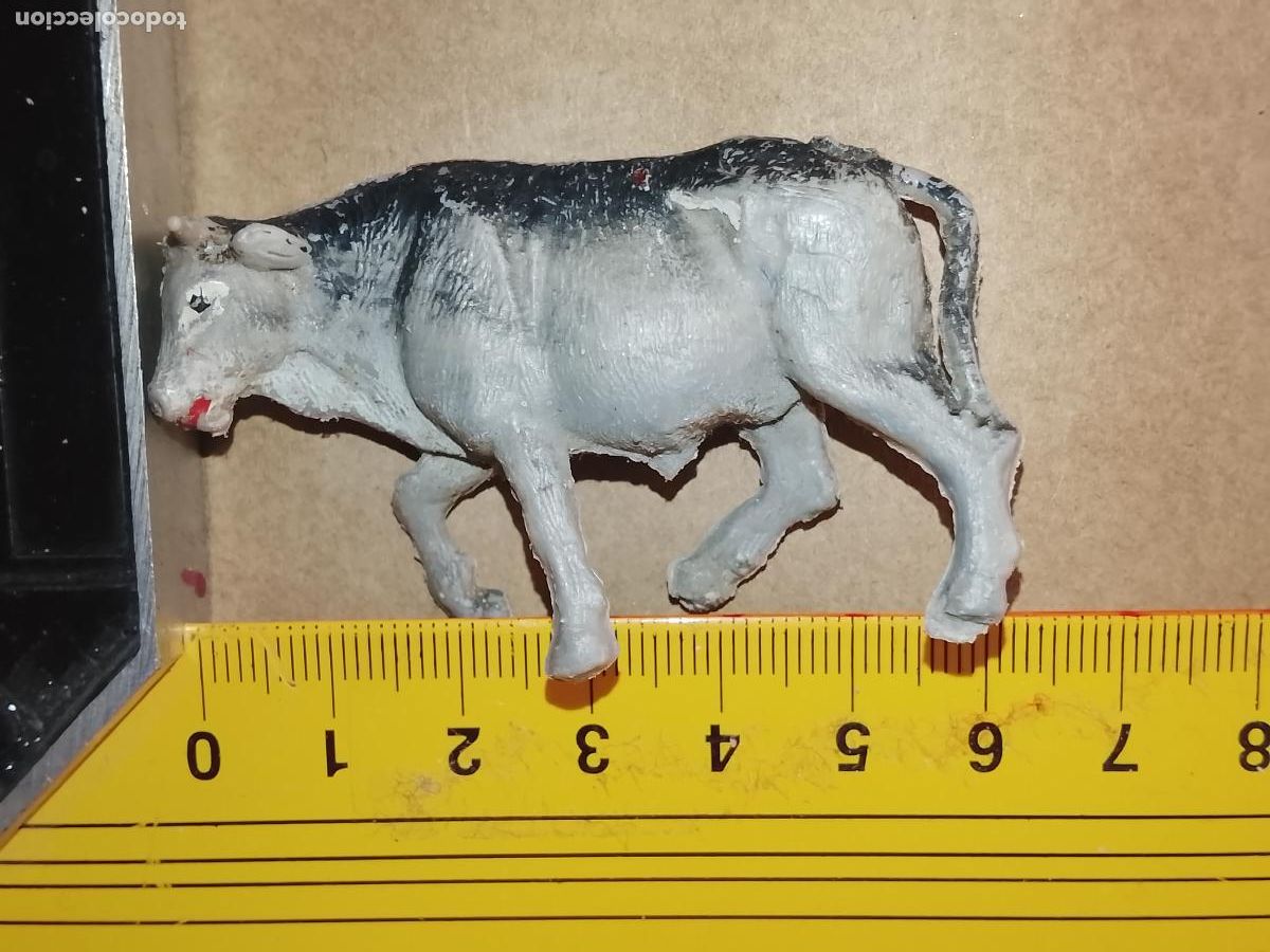 Figuras de Bel&eacute;n: antigua figura de portal de belen o nacimiento plastico duro pech oliver o similar marca