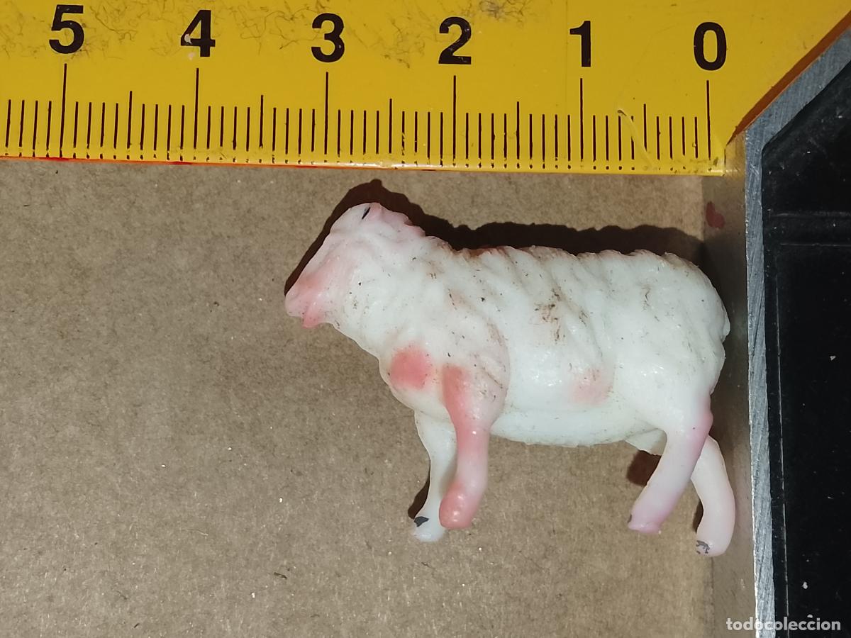Figuras de Bel&eacute;n: antigua figura de portal de belen o nacimiento plastico duro pech oliver o similar marca