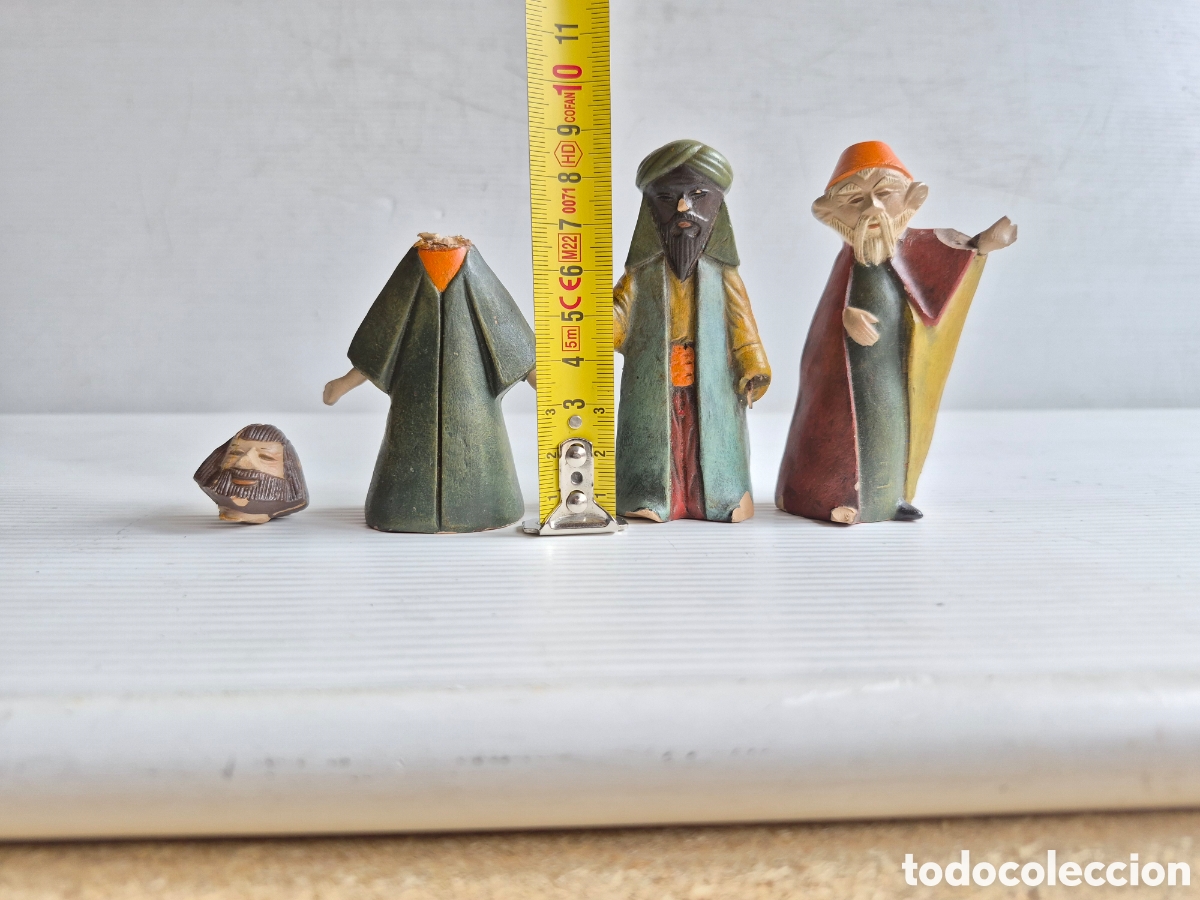 Figuras de Bel&eacute;n: 3 pajes ortigas infantil ,pesebre,belen, a restaurar.
