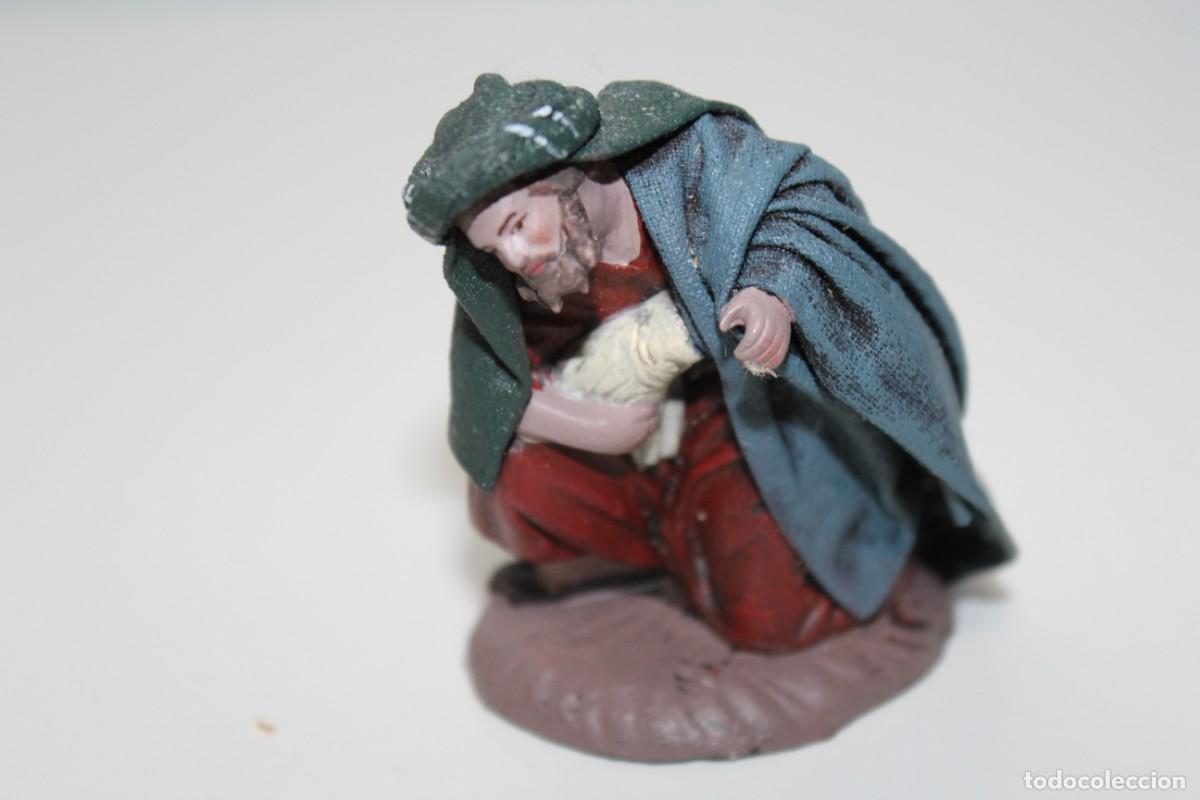 Figuras de Bel&eacute;n: FIGURA DE BELEN BARRO LIENZADO