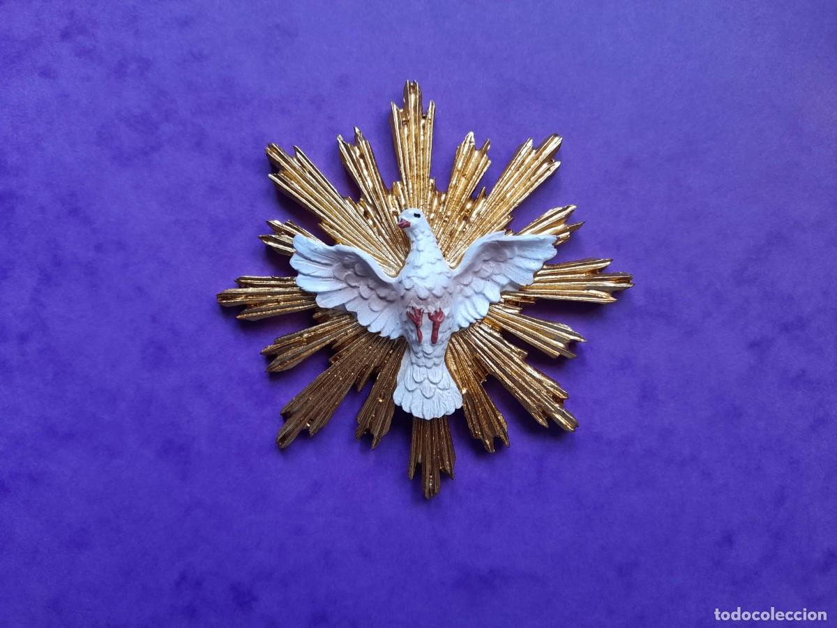 Figuras de Bel&eacute;n: Espiritu Santo de Resina 8 cm