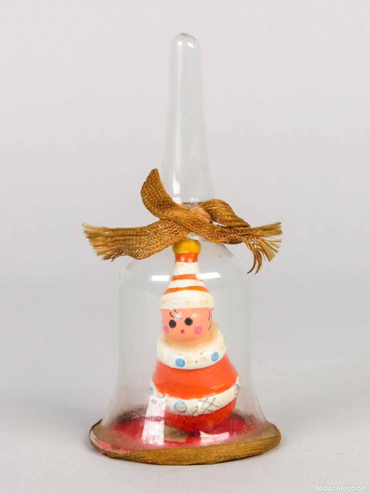 Figuras de Bel&eacute;n: Campana adorno Navidad cristal con Papa Noel madera a&ntilde;os 70 - 80