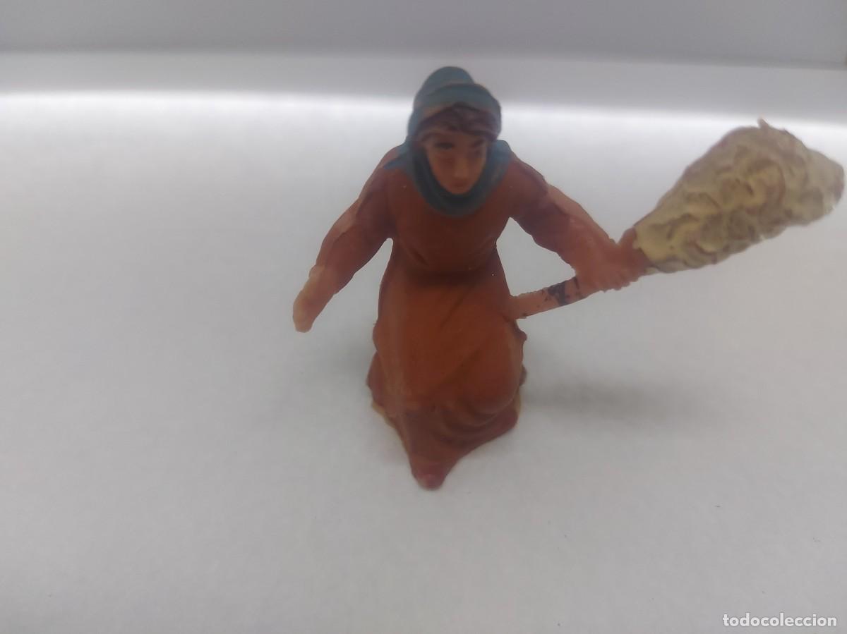 Figuras de Bel&eacute;n: FIGURA DE BEL&Eacute;N POSIBLE OLIVER O PECH