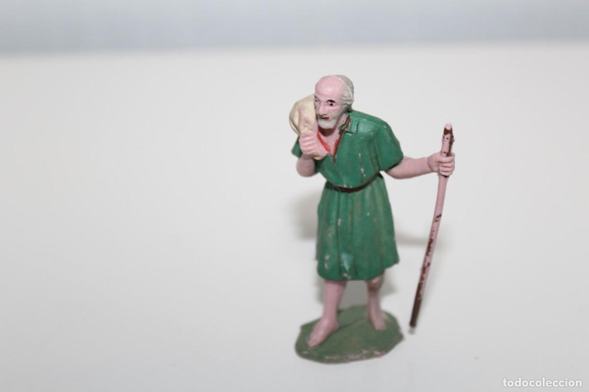 Figuras de Bel&eacute;n: FIGURA DE BELEN DE PLASTICO POSIBLE OLIVER O HERMANOS PECH - A&Ntilde;OS 70
