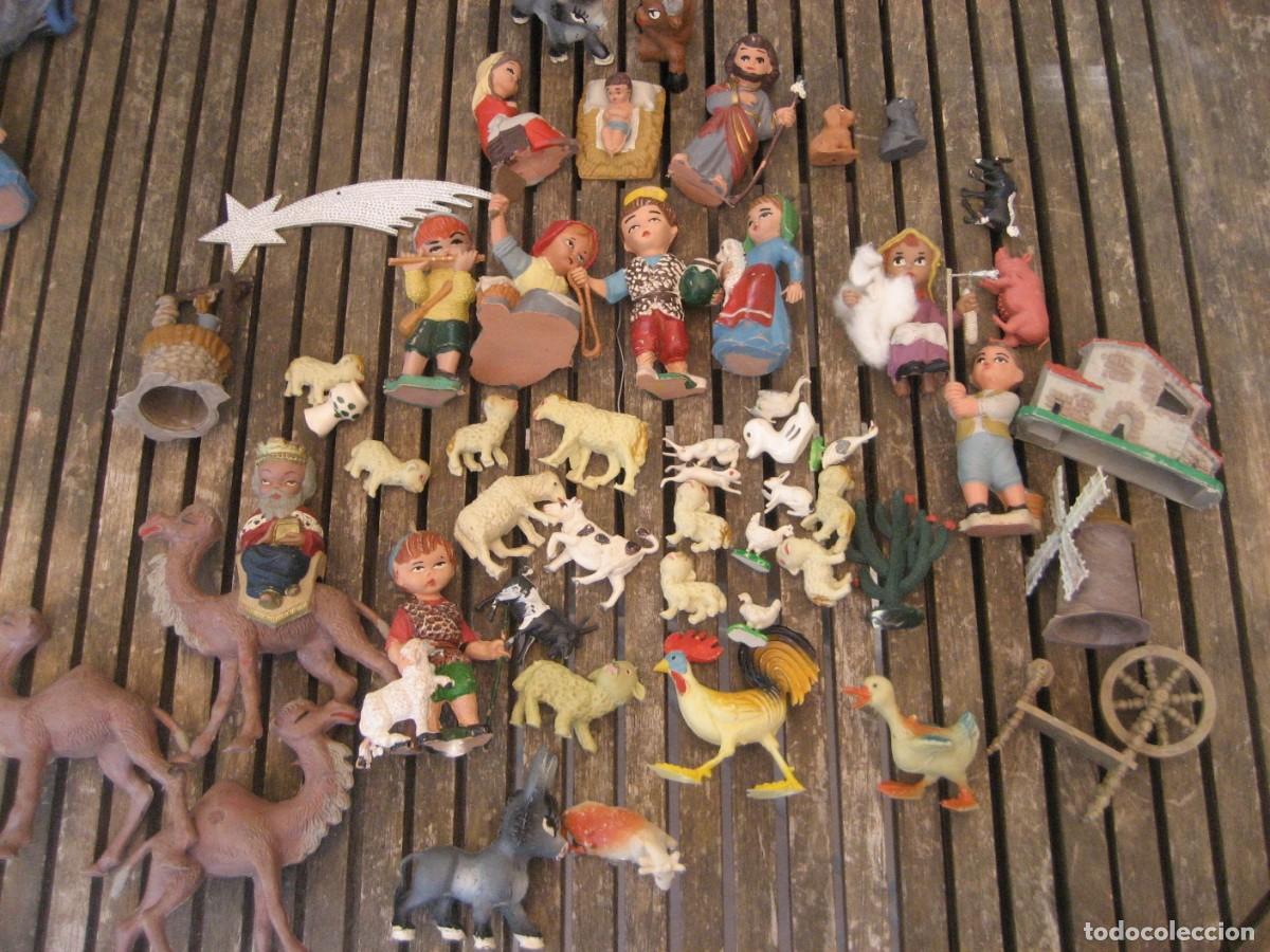 Figuras de Bel&eacute;n: lote figuras pesebre belen de plastico . cabezon Murcia . nacimiento pastores hiladera