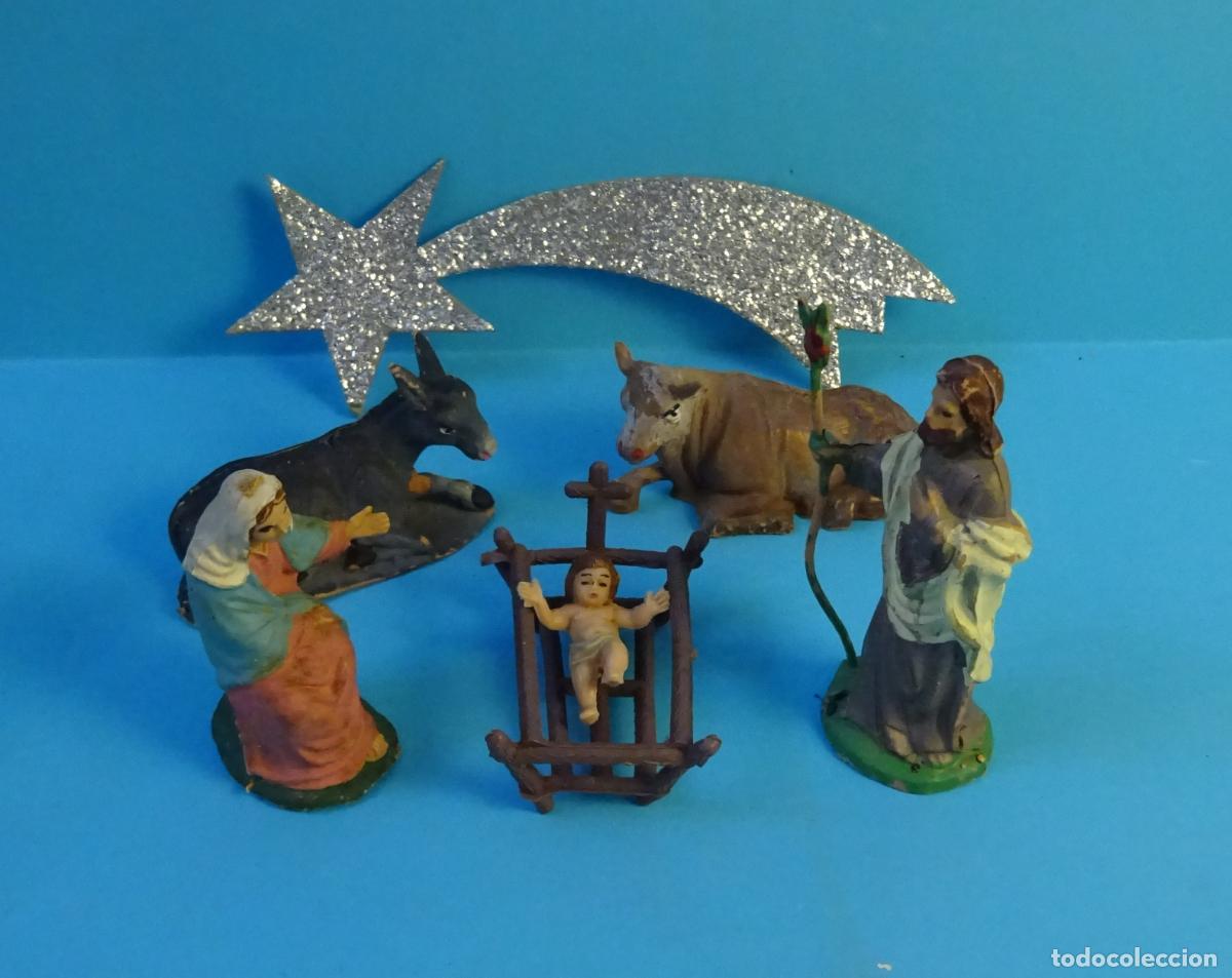 Figuras de Bel&eacute;n: SEIS FIGURAS DE PL&Aacute;STICO R&Iacute;GIDO DE BEL&Eacute;N: NI&Ntilde;O JES&Uacute;S, VIRGEN MAR&Iacute;A, SAN JOS&Eacute;, MULA, BUEY, CUNA