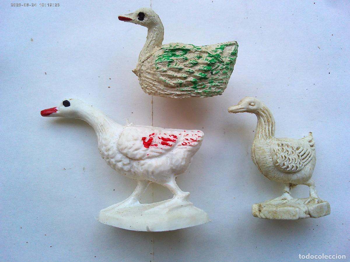 Figuras de Bel&eacute;n: LOTE DE 3 ANTIGUAS FIGURAS DE PLASTICO DEL BELEN : PATOS