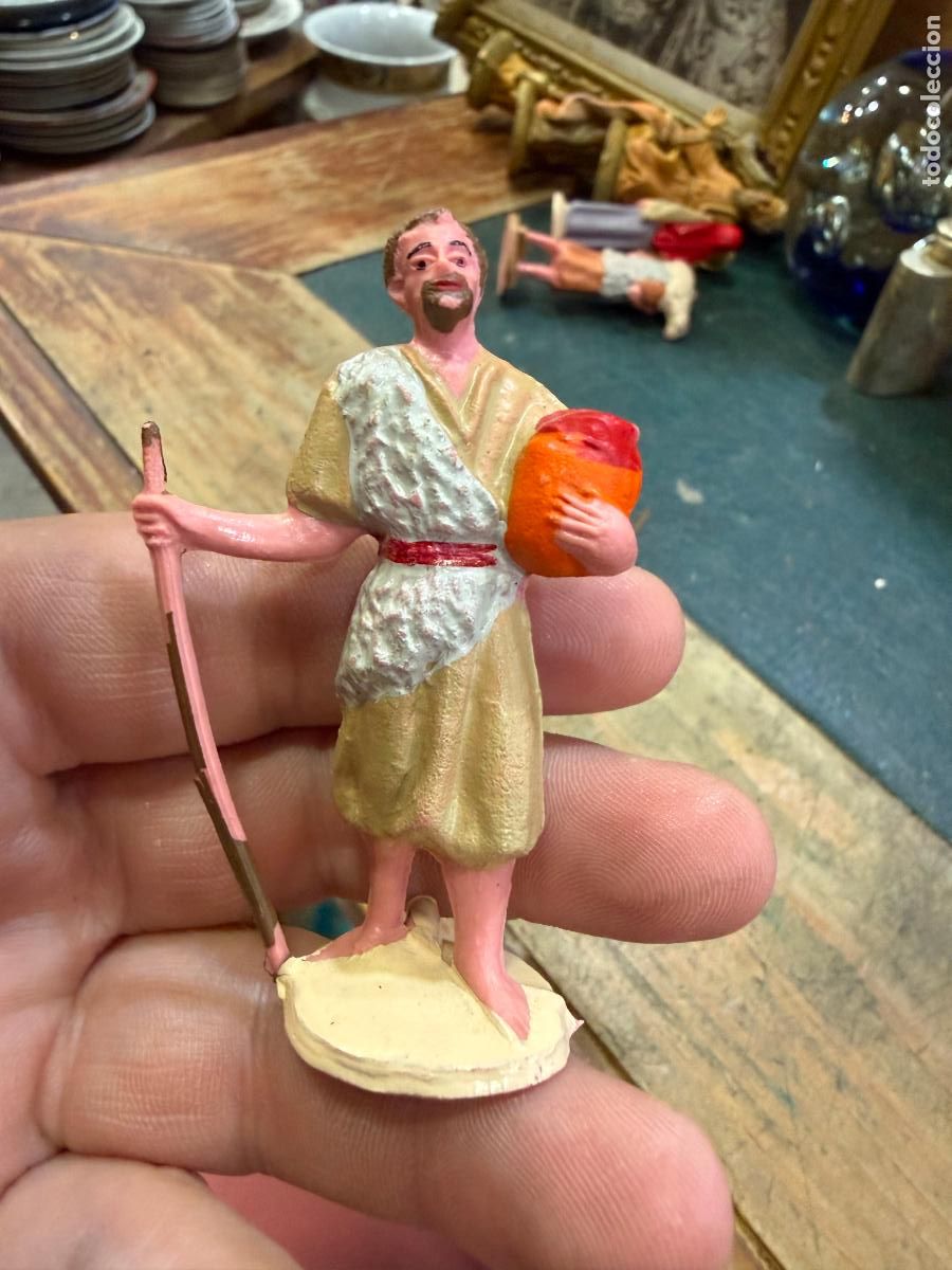 Figuras de Bel&eacute;n: ANTIGUO PASTOR DE PLASTICO PARA PORTAL DE BELEN - MEDIDA 7 CM