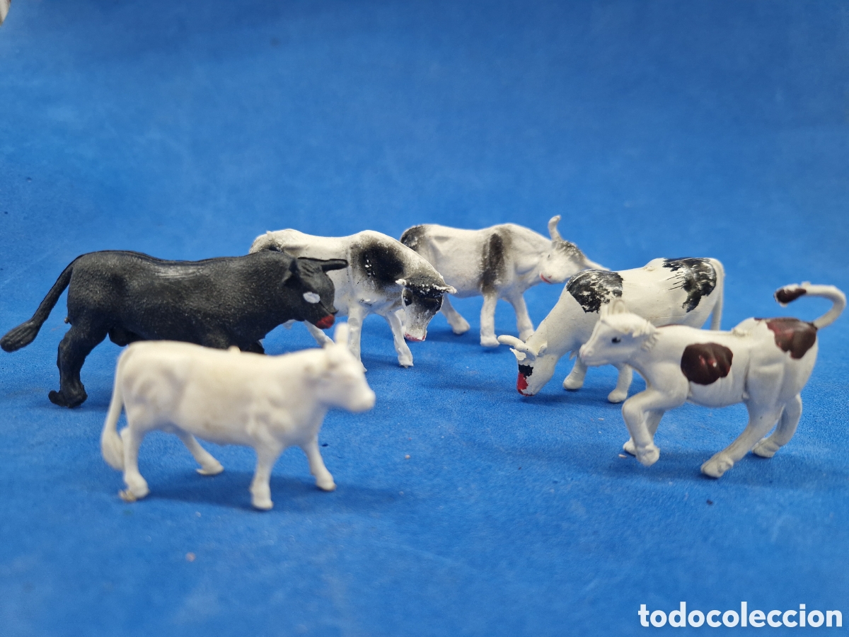 Statuine di Presepe: Vacas ,Toro terneras ,figuras de pl&aacute;stico
