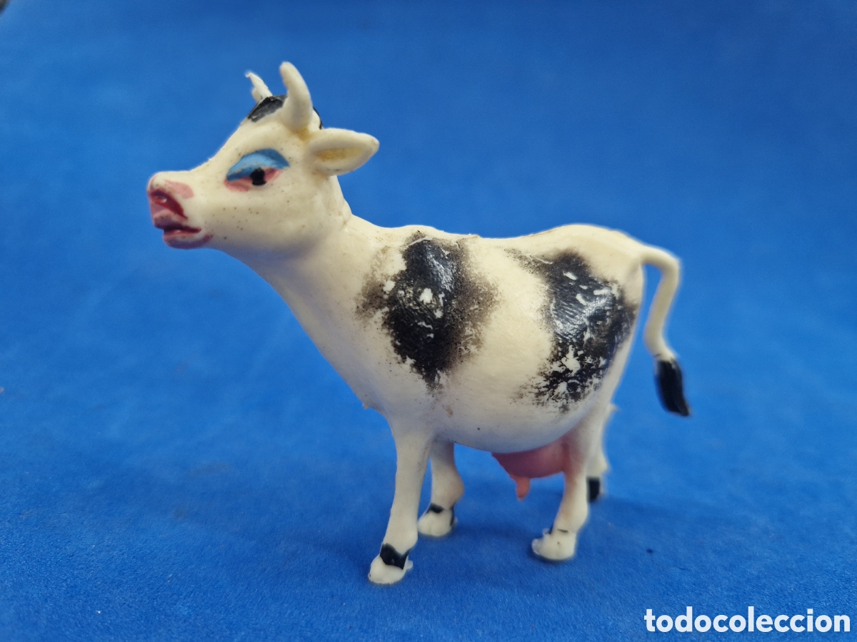 Figuras de Bel&eacute;n: Vaca , figura de belen, cabezones