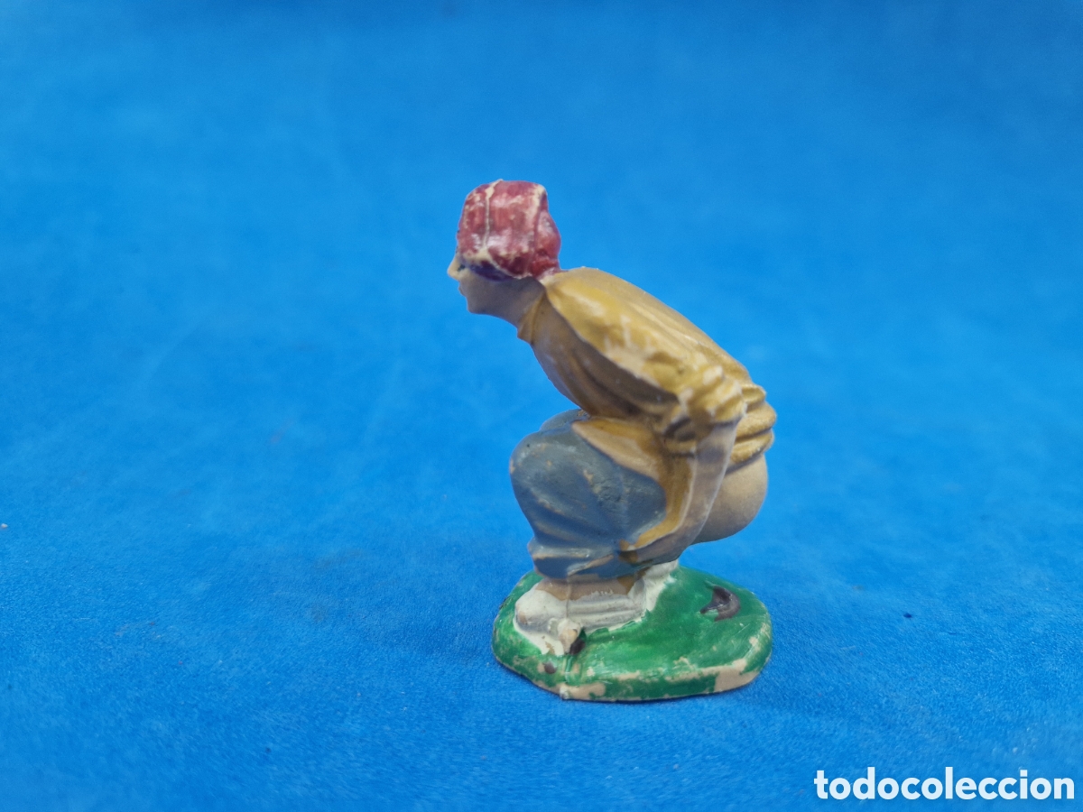 Figuras de Bel&eacute;n: Caganet , figura de belen, pl&aacute;stico - Foto 3