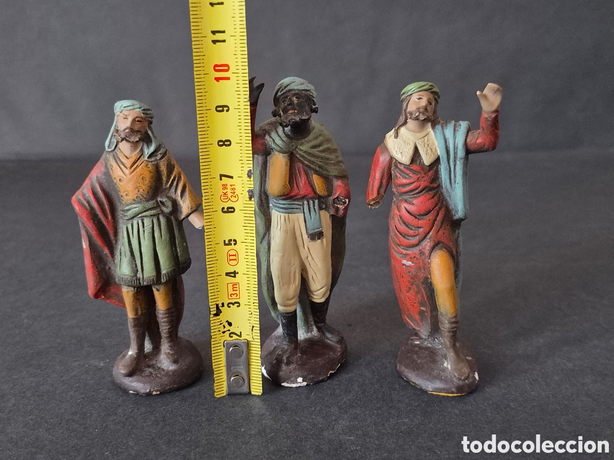 Figuras de Bel&eacute;n: Lote de tre figuras ortigas, pesebre,belen. a restaurar.