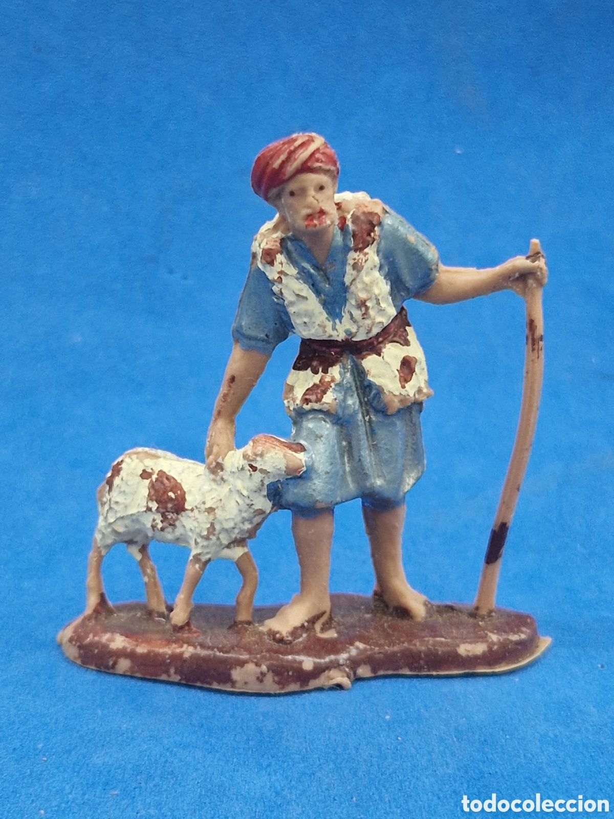 Figuras de Bel&eacute;n: Pastor con obeja, figura de belen ,pl&aacute;stico