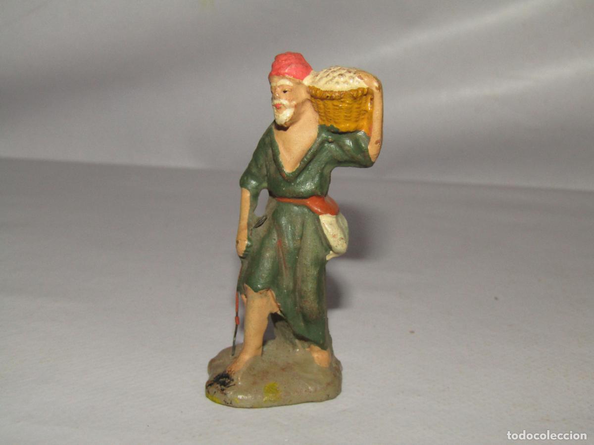 Figuras de Bel&eacute;n: Antigua Figura de Bel&eacute;n de Calidad en Barro Cocido Terracota y Metal