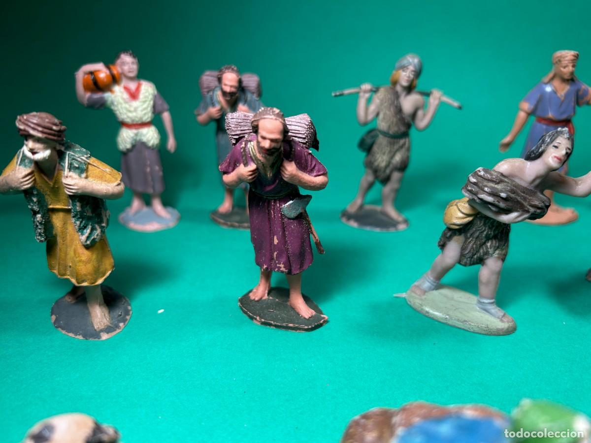 Figuras de Bel&eacute;n: LOTE DE FIGURAS DE BELEN DE PLASTICO - Foto 4