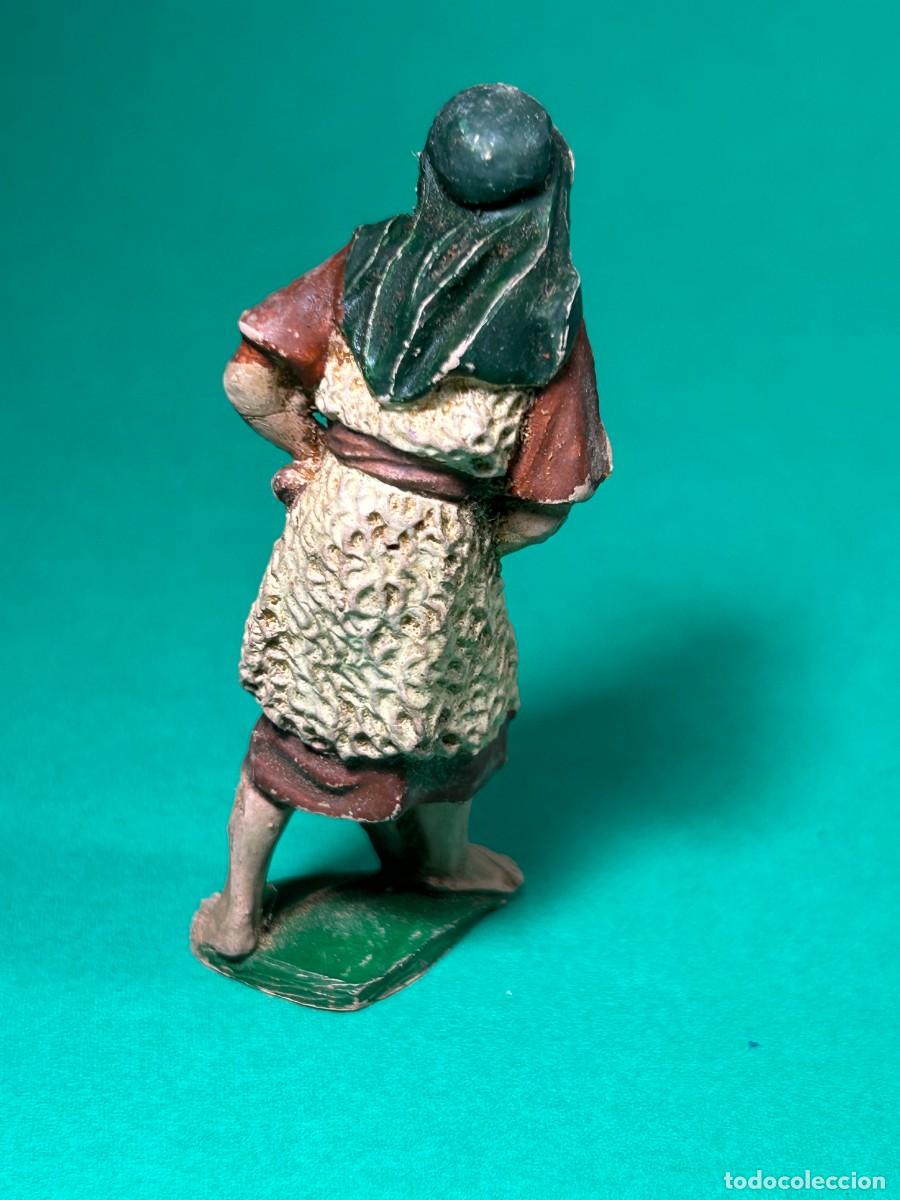 Figuras de Bel&eacute;n: FIGURA ARANDO DE BELEN DE PLASTICO - Foto 2
