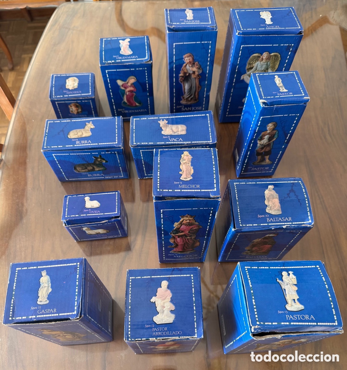 Figuras de Bel&eacute;n: LOTE 13 FIGURAS BELEN navide&ntilde;o. EDICION BBVA