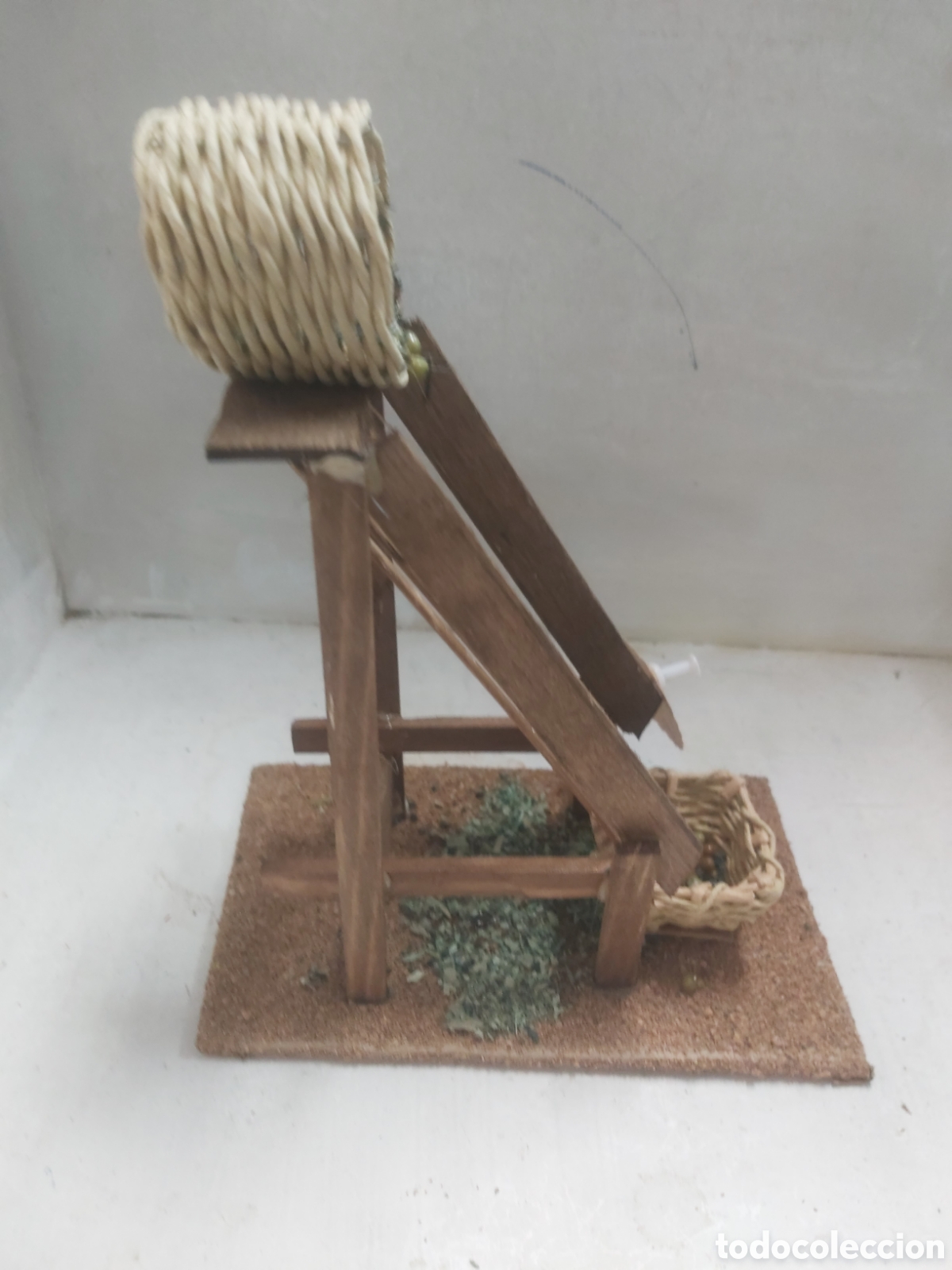 Figuras de Bel&eacute;n: Belenes.Zalanda de madera. - Foto 4