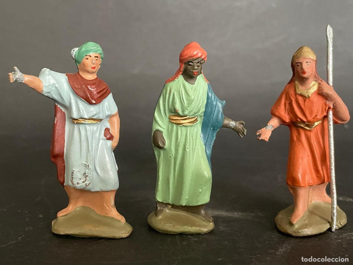 Figurines pour Cr&egrave;ches de No&euml;l: FIGURA DE BELEN O PESSEBRE EN BARRO O TERRACOTA - PAJES