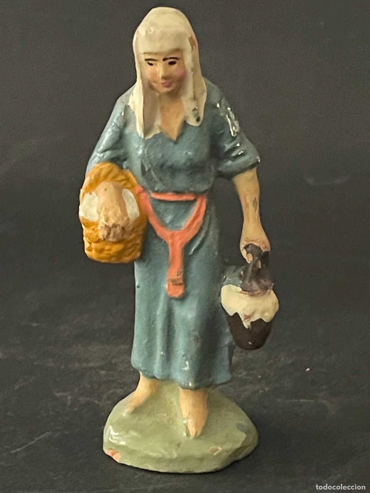 Figuras de Bel&eacute;n: FIGURA DE BELEN O PESSEBRE EN BARRO O TERRACOTA - MUJER CON CESTAS