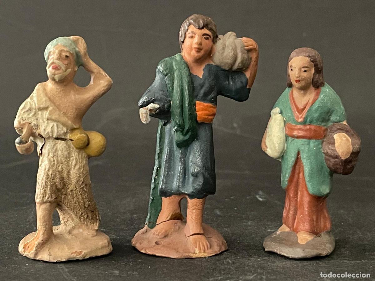 Figuren f&uuml;r Weihnachtskrippen: LOTE DE FIGURAS DE BELEN O PESSEBRE EN BARRO O TERRACOTA - PERSONAJES