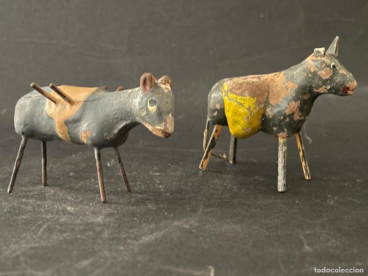 Figuras de Bel&eacute;n: FIGURAS DE BELEN O PESSEBRE EN BARRO O TERRACOTA - MUY ANTIGUA PAREJA DE BURRITOS