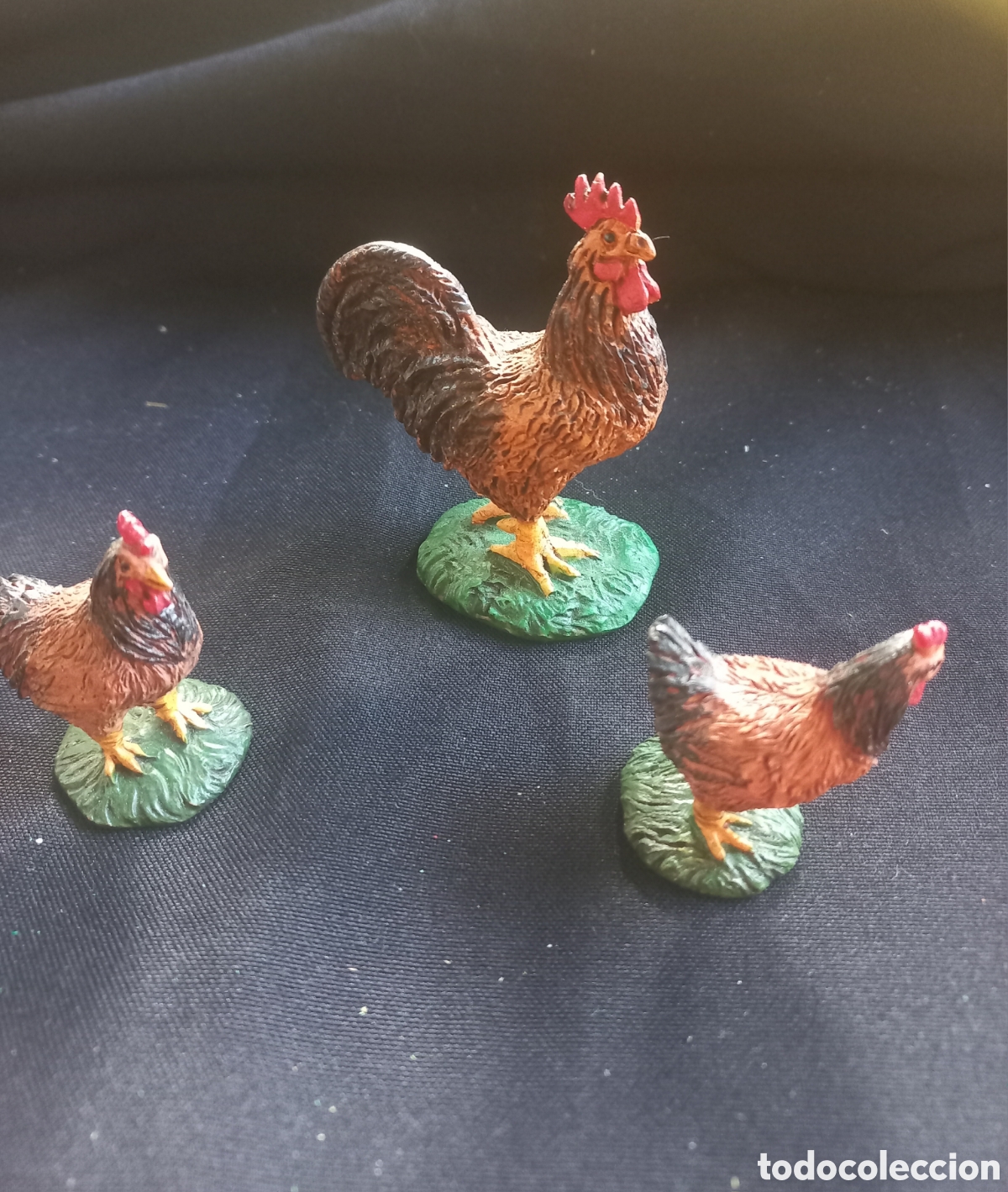Figuras de Bel&eacute;n: SET GALLO Y GALLINAS PORTAL DE BEL&Eacute;N
