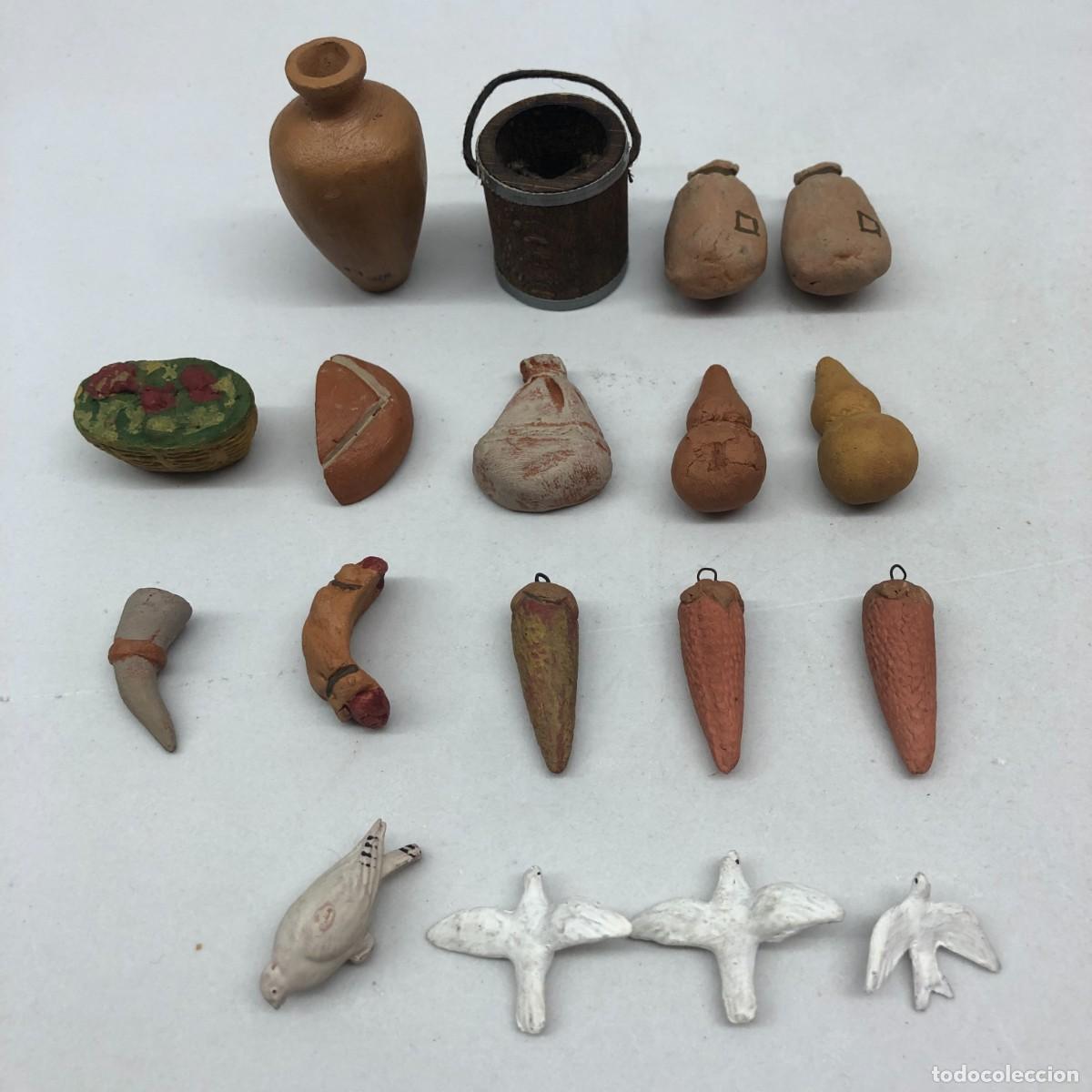 Figuras de Bel&eacute;n: LOTE MINIATURAS DE BEL&Eacute;N - ACCESORIOS DE TERRACOTA - HERMANOS CASTELLS BARCELONA - ALIMENTOS / 279