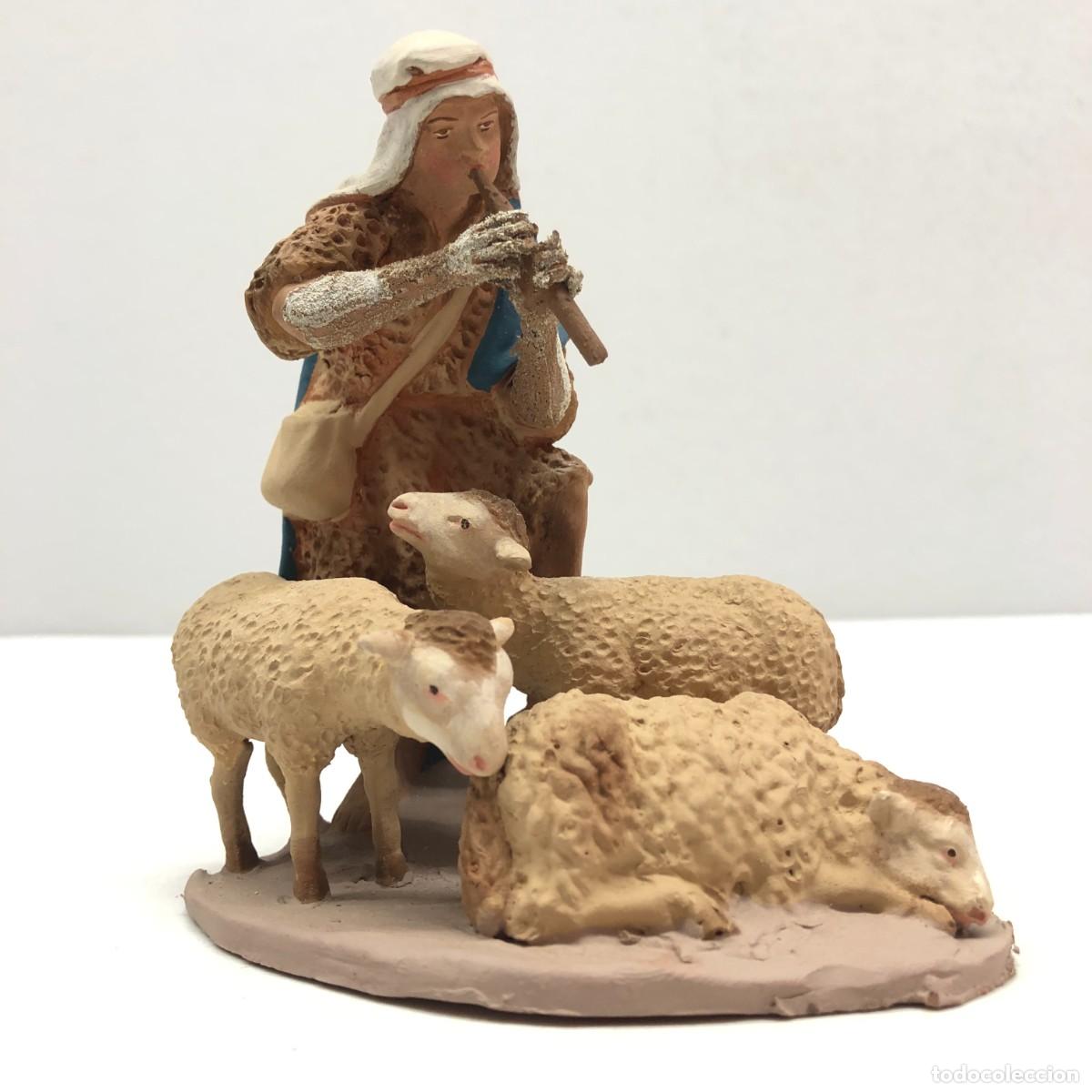 Figuras de Bel&eacute;n: FIGURA DE BEL&Eacute;N - PESSEBRE - HERMANOS CASTELLS BARCELONA - TERRACOTA - PASTOR Y OVEJAS- 110 MM / 330