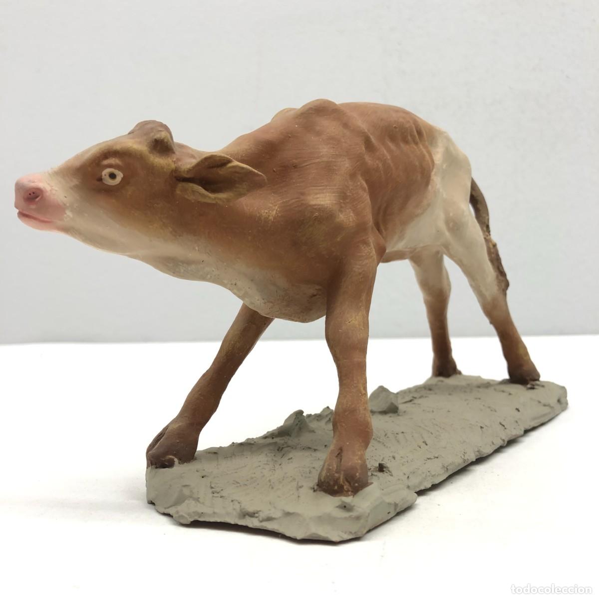 Figuras de Bel&eacute;n: FIGURA DE BEL&Eacute;N - PESSEBRE - HERMANOS CASTELLS BARCELONA - TERRACOTA - TERNERO - 12 X 22 CM / 401