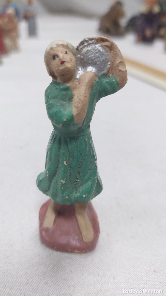 Figurines pour Cr&egrave;ches de No&euml;l: Figura de portal de Belen terracota pastora