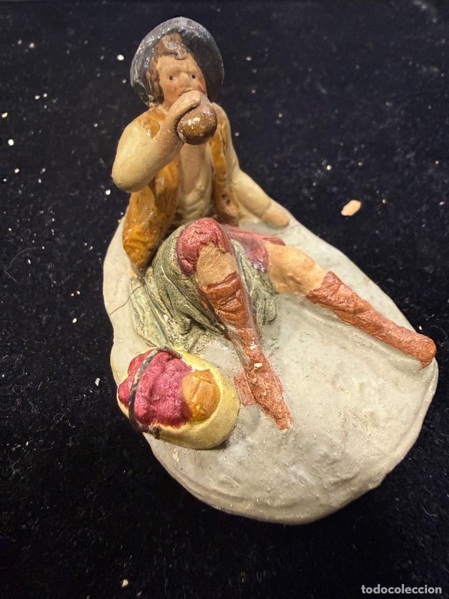 Figures of Bethlehem: Antigua figura de belen de terracota