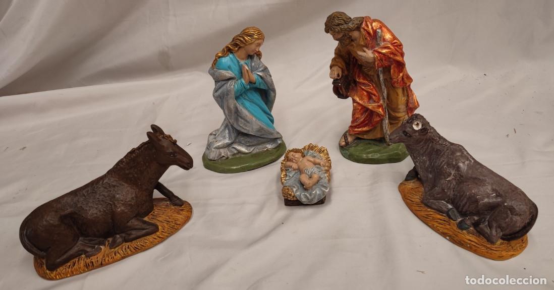 Figuras de Bel&eacute;n: PORTAL DE BELEN, LOTE DE 5 FIGURAS GRANDES, SAN JOSE, VIRGEN, NI&Ntilde;O, BUEY Y MULA