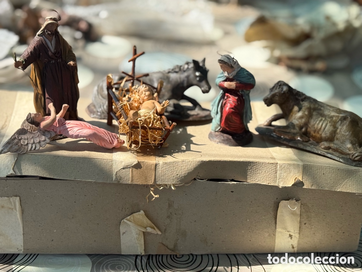Figuras de Bel&eacute;n: Nacimiento misterio. Ortigas