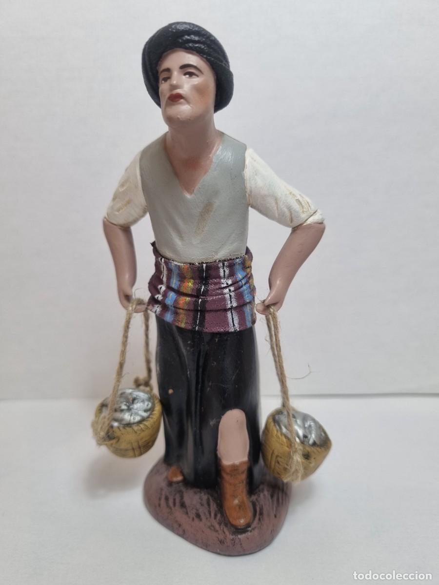 Figuras de Bel&eacute;n: Figura 13,5cm Gri&ntilde;an Coll - BEL&Eacute;N PESEBRE BARRO