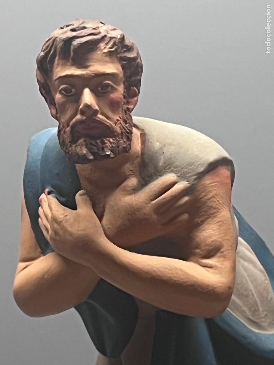 Figuras de Bel&eacute;n: Figura de Bel&eacute;n de los Hermanos Castells. Serie 15 cm. Pastor adorando.