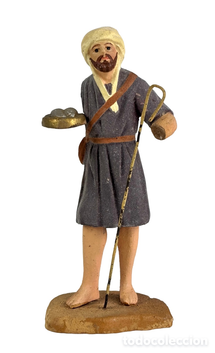 Figuras de Bel&eacute;n: FIGURA DE BEL&Eacute;N TERRACOTA - PASTOR CON CESTA DE PESCADO - OLOT