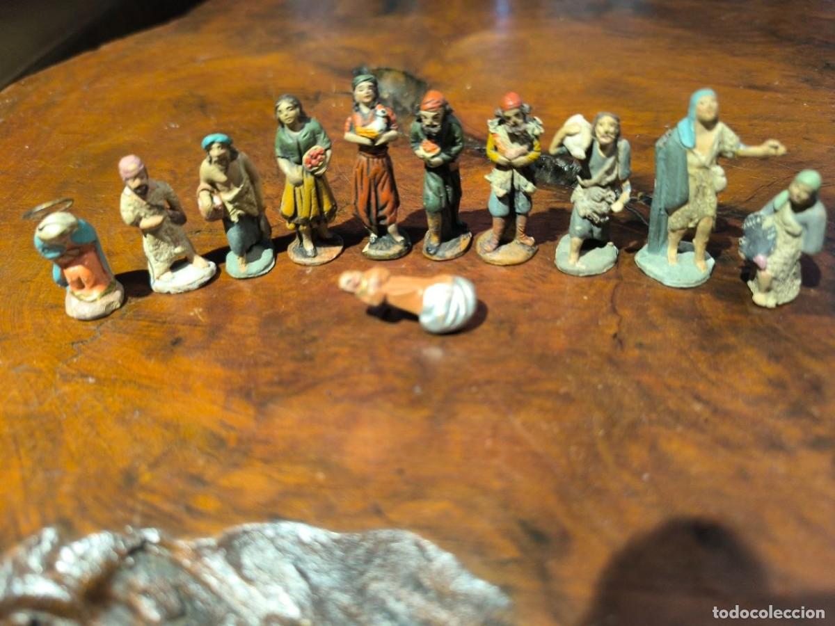 Figuras de Bel&eacute;n: 11 FIGURAS DE BELEN EN TERRACOTA PEQUE&Ntilde;AS 4 CM ORTIGAS Y OTRAS