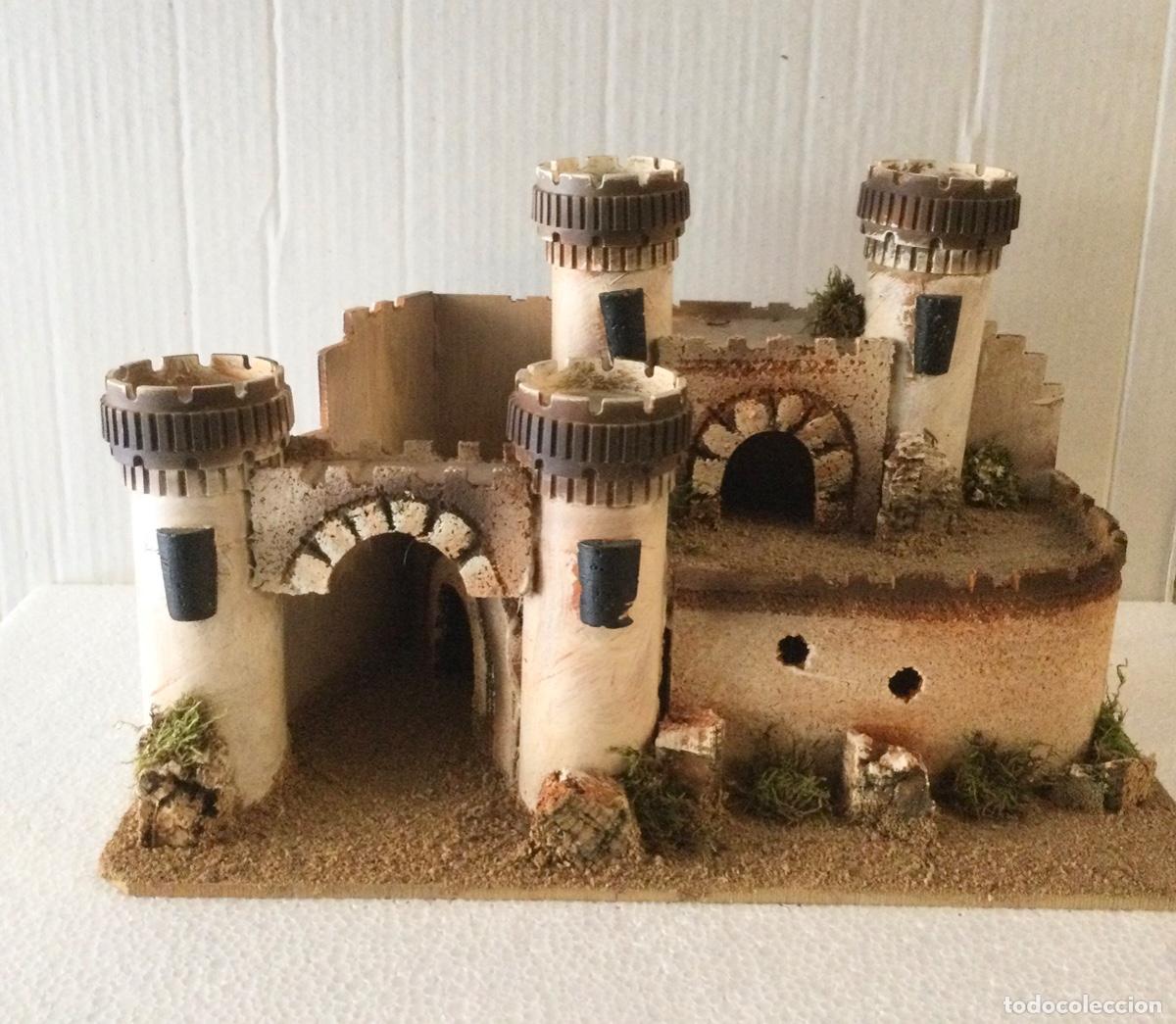 Figuras de Bel&eacute;n: Bel&eacute;n. Castillo de Herodes. 4 torres. 40 x 22 x25 cms.