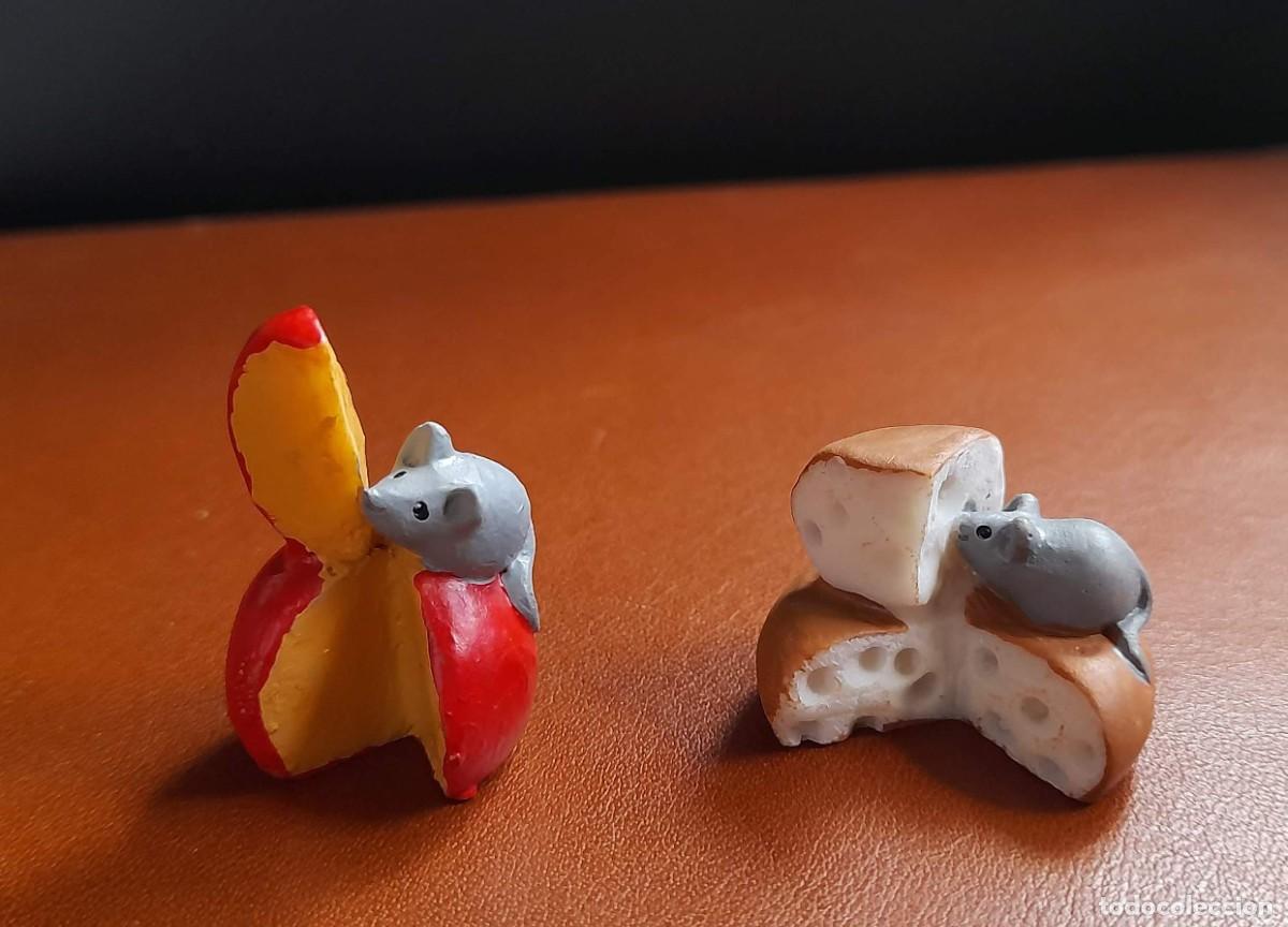 Figuras de Bel&eacute;n: Miniatura Belen. Lote 2 quesos con rat&oacute;n