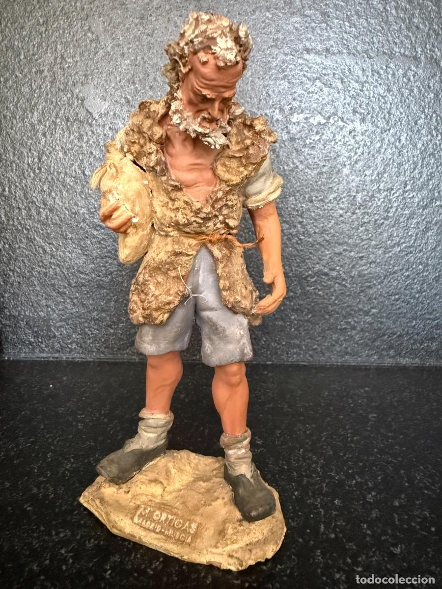 Figuras de Bel&eacute;n: FIGURA DE PASTOR DE BELEN DE TERRACOTA ORTIGAS 19 CM