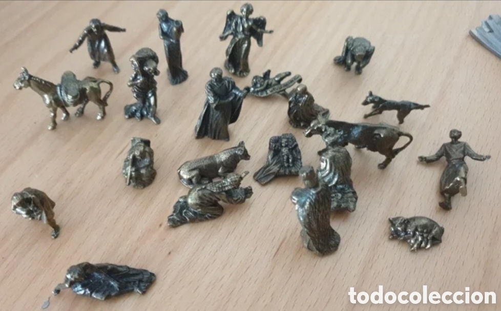 Figuras de Bel&eacute;n: Antiguo Bel&eacute;n de bronce miniatura, 21 piezas
