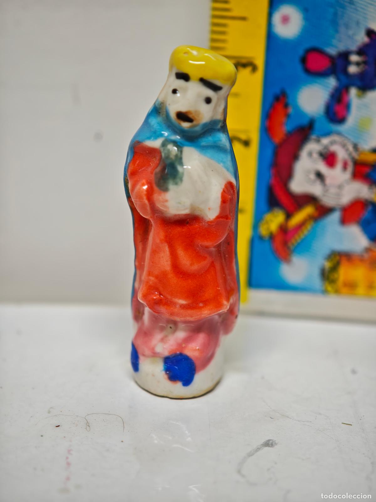 Figuras de Bel&eacute;n: FIGURA ROSCON DE REYES REY CERAMICA