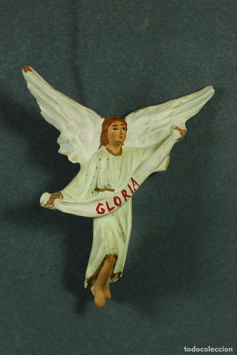 Figuras de Bel&eacute;n: ANTIGUO &Aacute;NGEL ANUNCIADOR, EN TERRACOTA, PARA BEL&Eacute;N, PESEBRE. 9 CM. ALT. M&Aacute;XIMA.